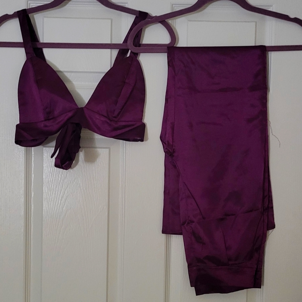 2 piece Sexy tie back crop/pant set